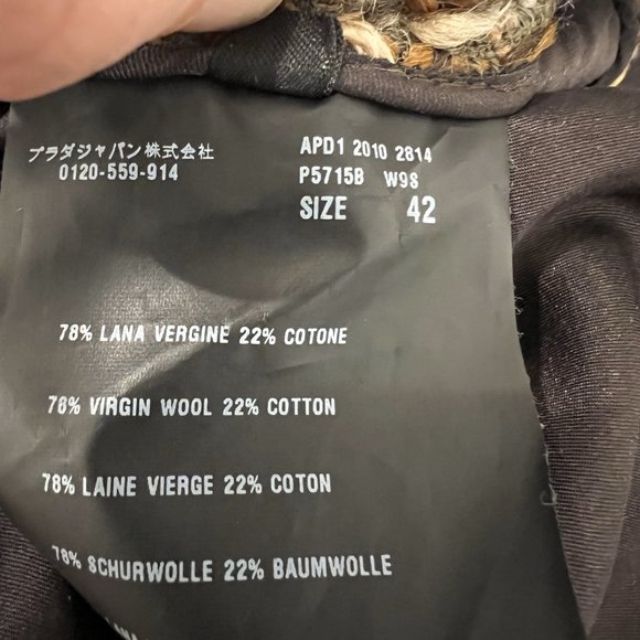 Prada Brown Tweed 3 snap Blazer Size 42 - Picture 12 of 14